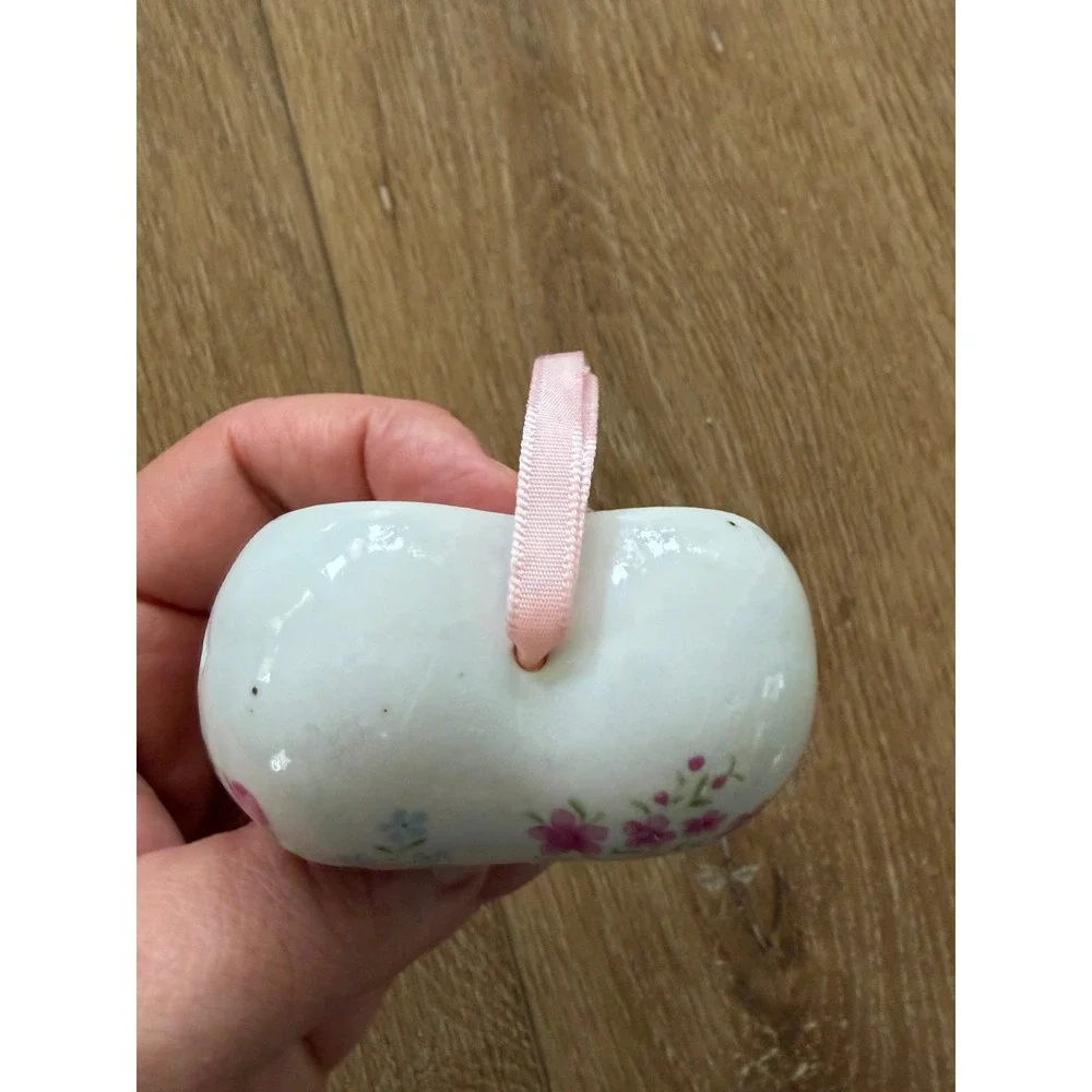 Vintage Porcelain Heart Pomander Pink Rose Floral Scent Diffuser Ornament Taiwan